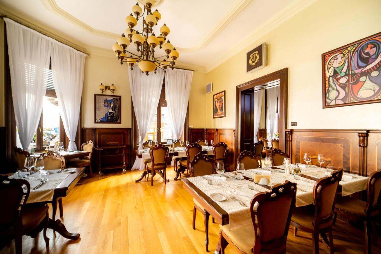 אראד Picasso Boutique Hotel מראה חיצוני תמונה