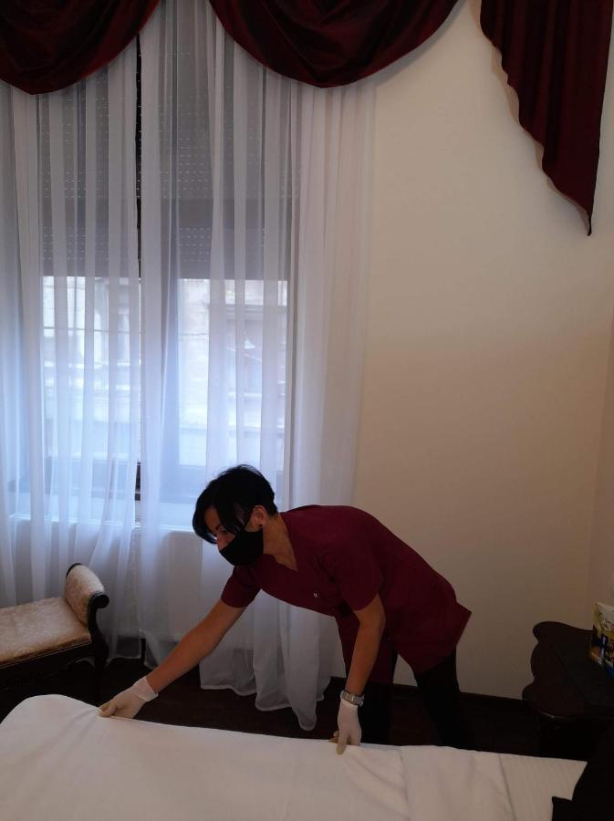 אראד Picasso Boutique Hotel מראה חיצוני תמונה