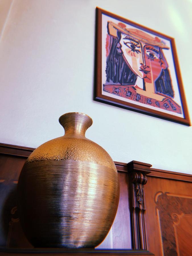 אראד Picasso Boutique Hotel מראה חיצוני תמונה