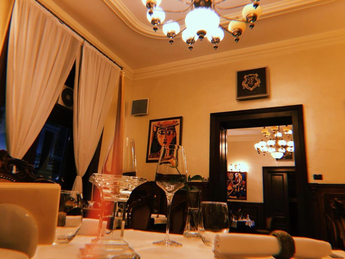 אראד Picasso Boutique Hotel מראה חיצוני תמונה